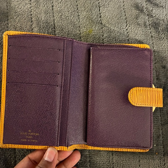 💯Authentic Preloved Louis Vuitton wallet - Picture 6 of 10